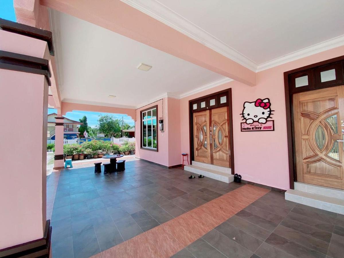 Hellokitty House - Unit 1 Vila Kuala Terengganu Exterior foto